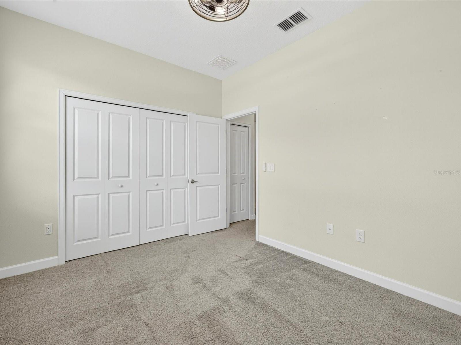 Image 14 of 43 For 466 Brunswick Drive