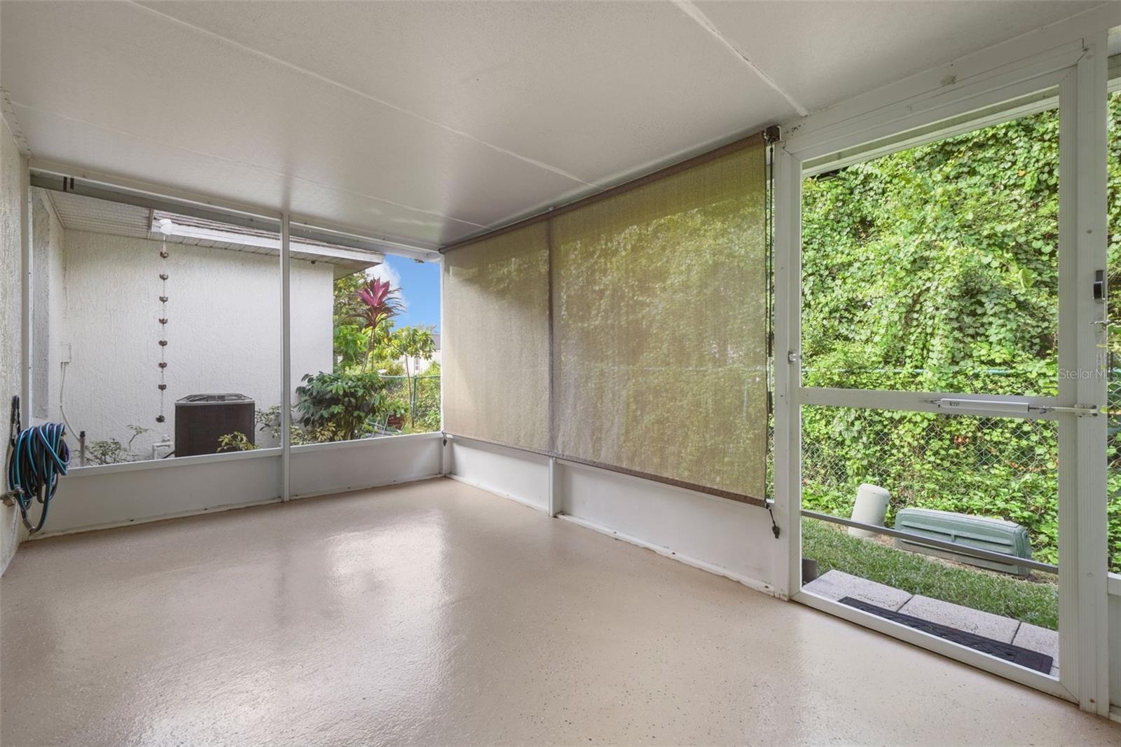 Image 26 of 29 For 1150 Jade East Lane