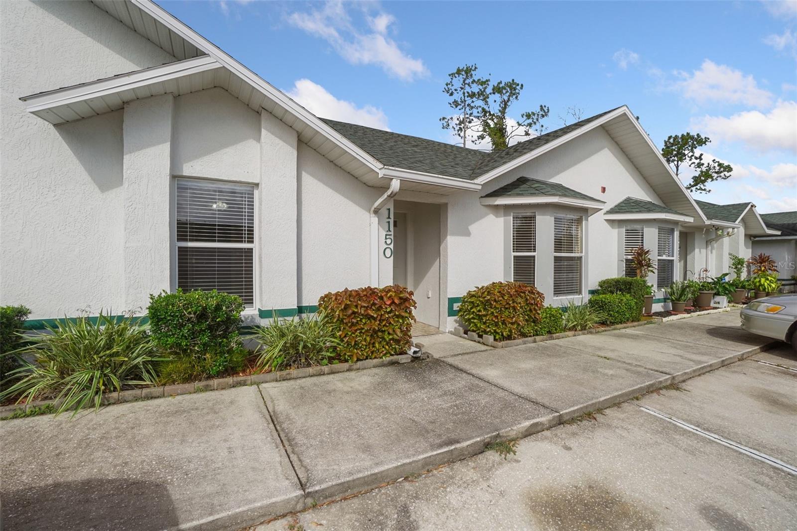 Image 3 of 29 For 1150 Jade East Lane