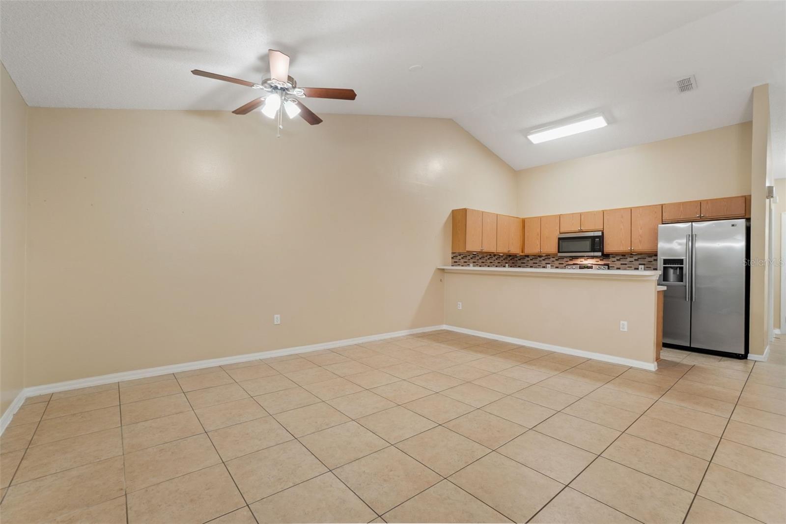 Image 9 of 29 For 1150 Jade East Lane