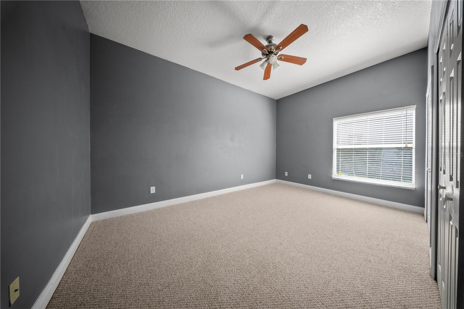 Image 12 of 26 For 7724 Belvoir Drive