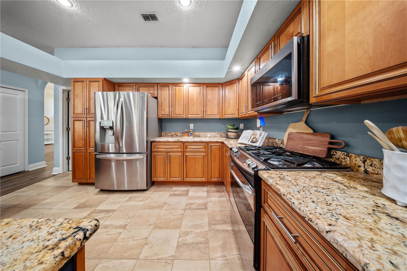 Image 6 of 26 For 7724 Belvoir Drive