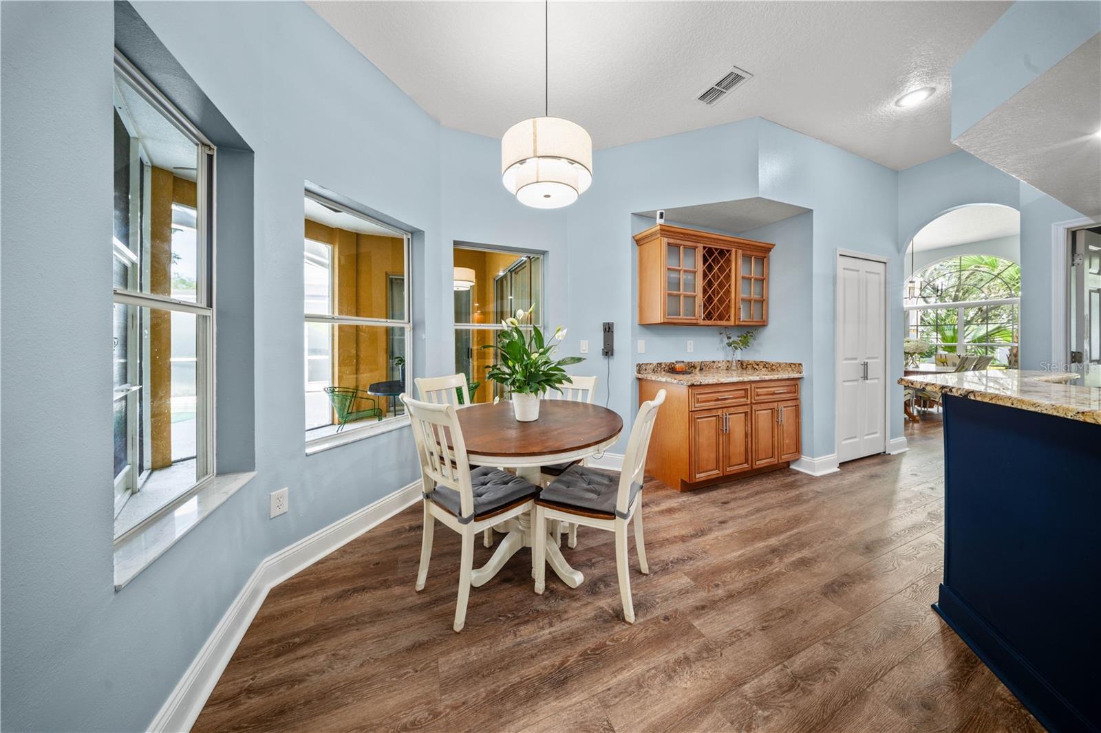 Image 7 of 26 For 7724 Belvoir Drive