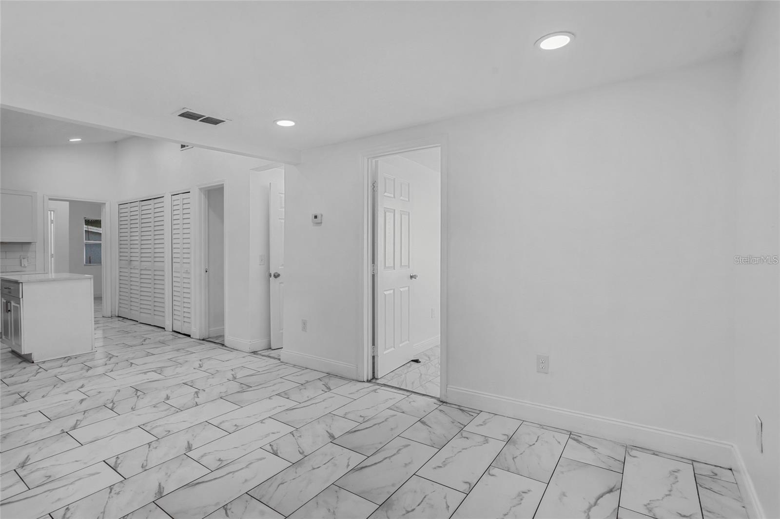 Image 25 of 25 For 906 Celery Avenue