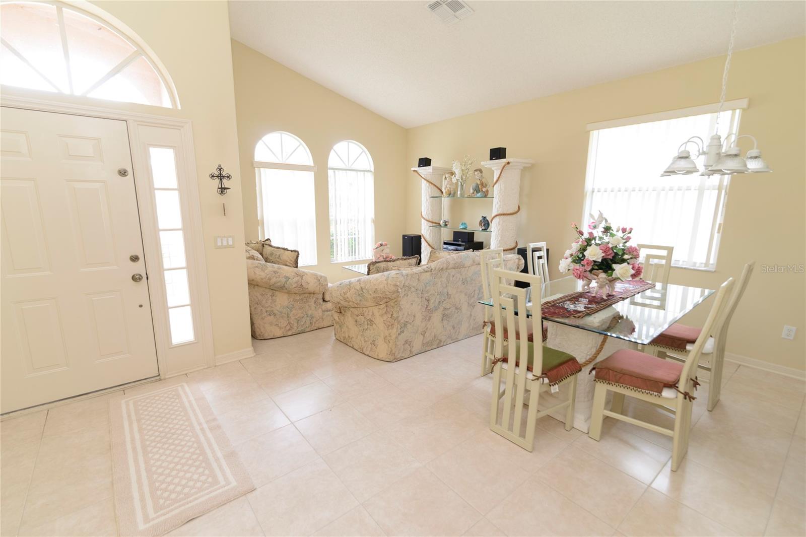 Image 2 of 14 For 1809 Wedgewood Way