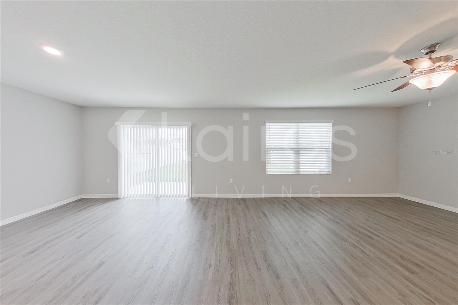 Image 10 of 30 For 4451 85th Lane