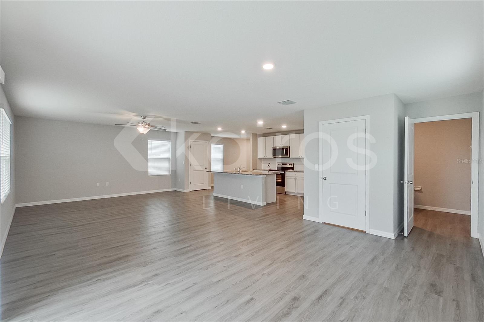 Image 8 of 30 For 4451 85th Lane