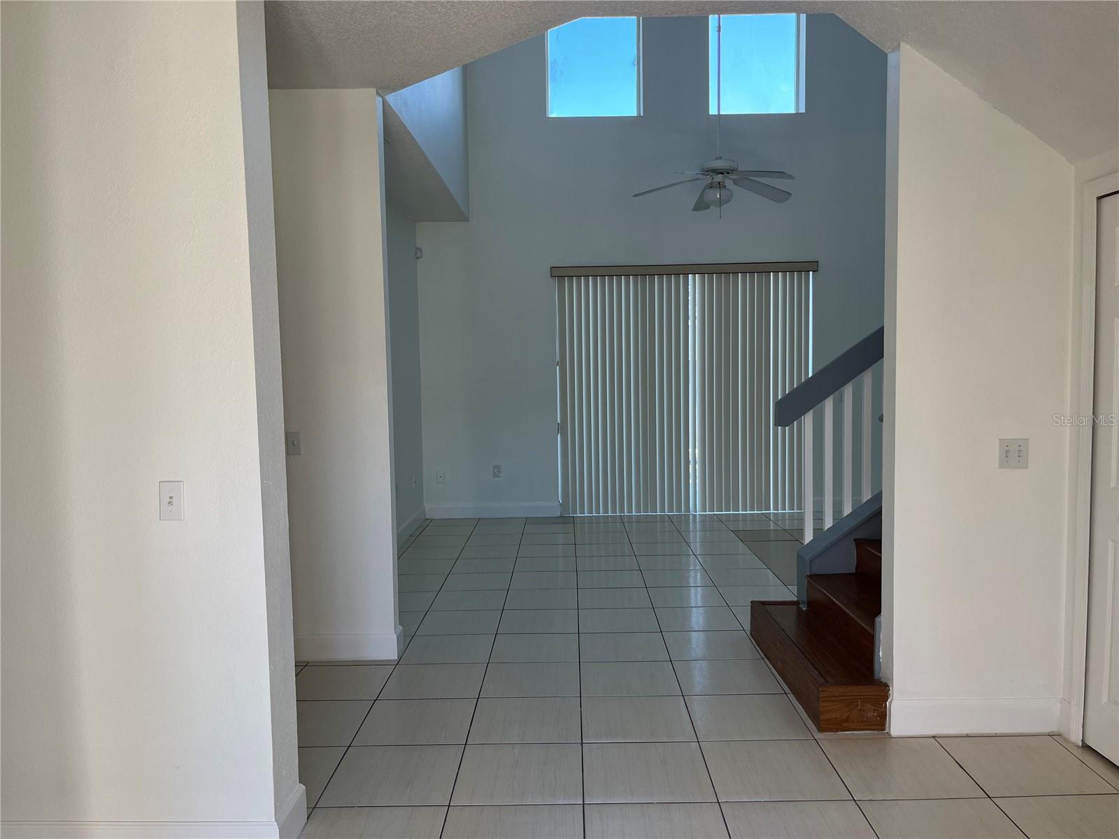 Image 3 of 23 For 1920 Manatee Drive