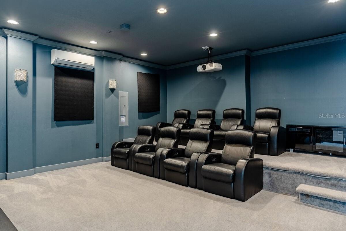 Image 12 of 50 For 1036 Castle Pines Court