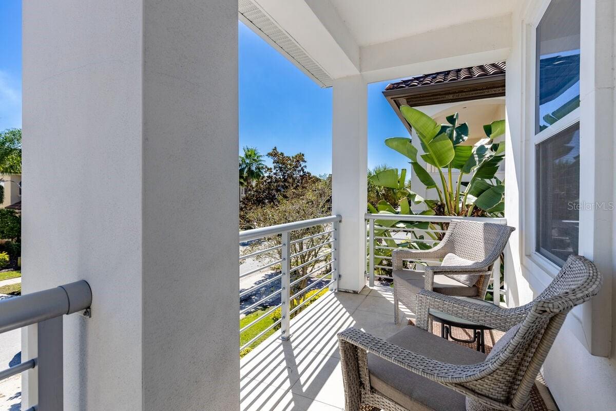 Image 18 of 50 For 1036 Castle Pines Court