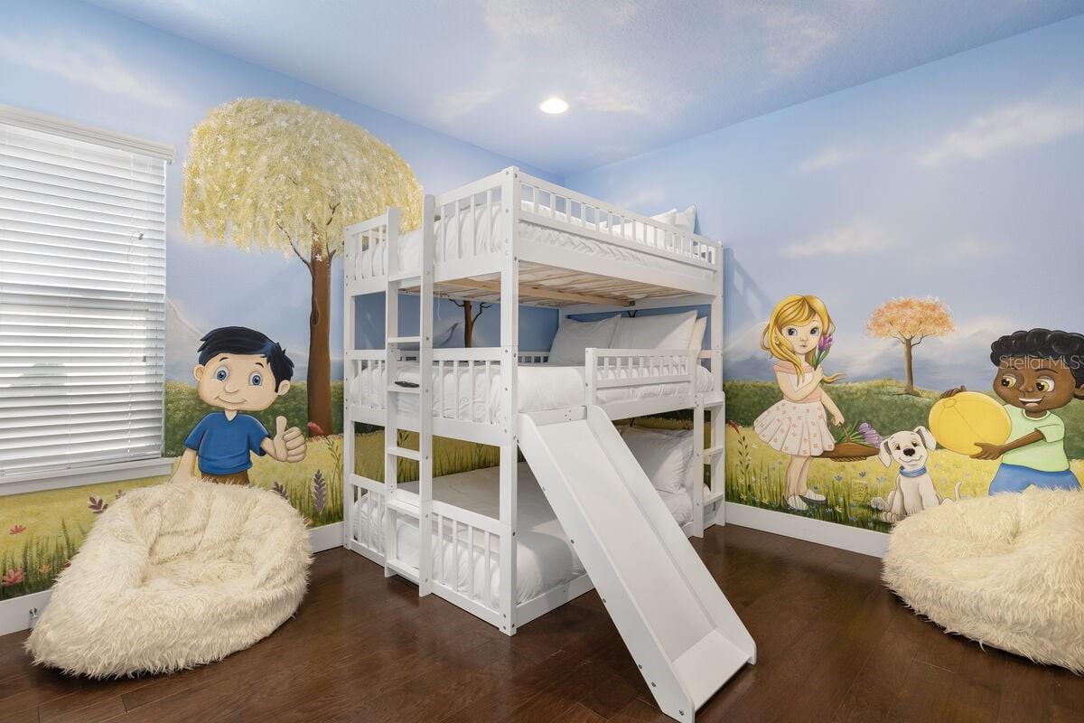 Image 19 of 50 For 1036 Castle Pines Court