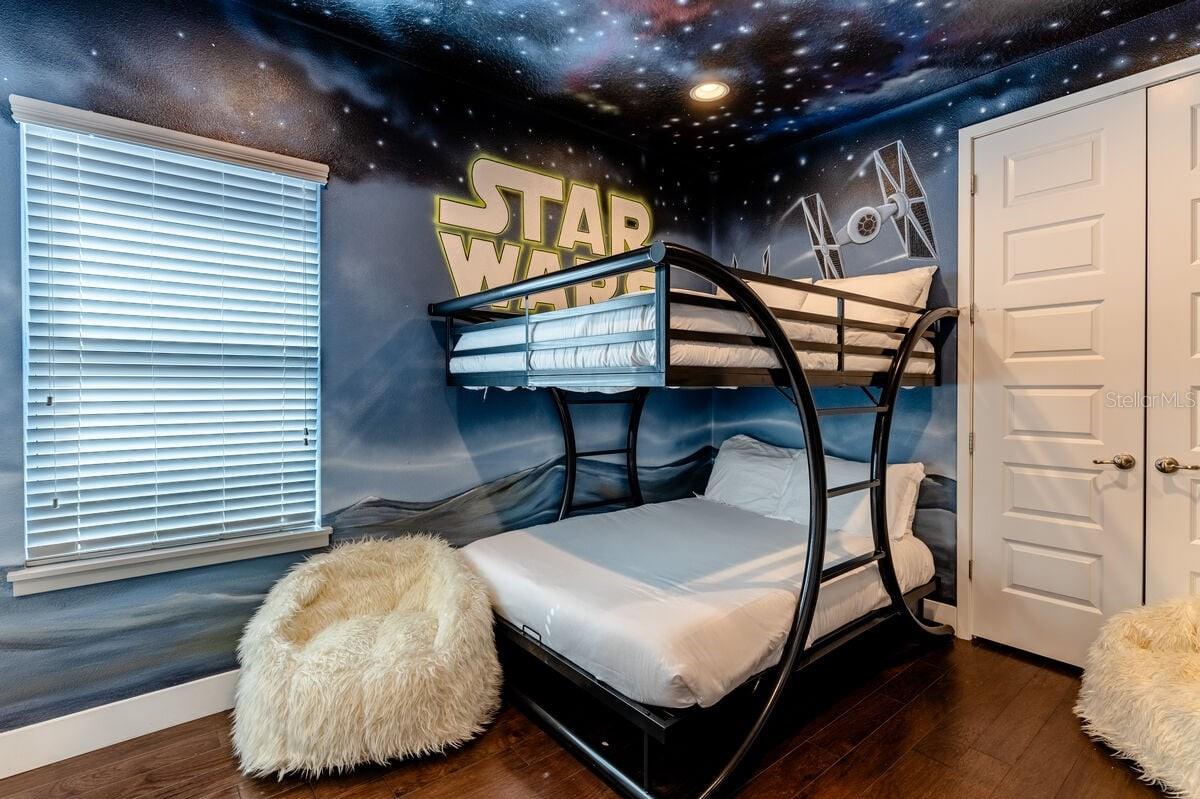 Image 22 of 50 For 1036 Castle Pines Court