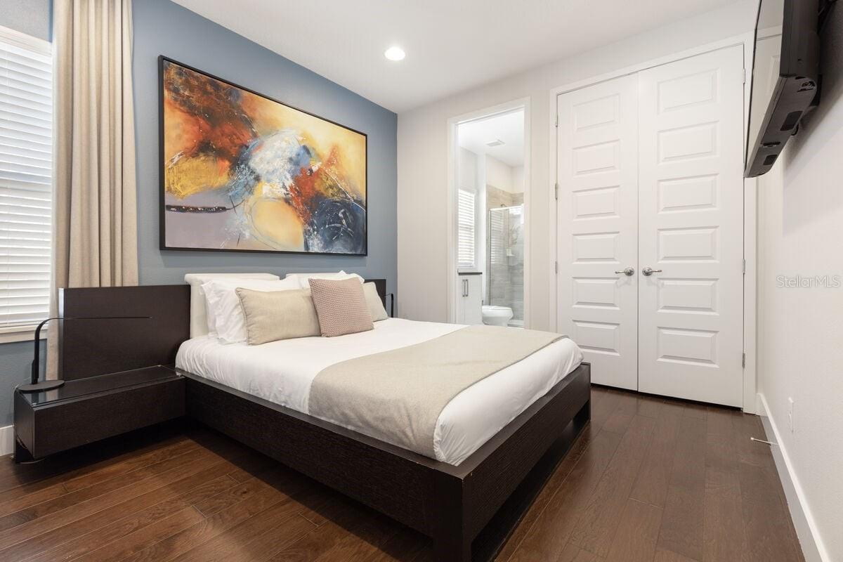 Image 25 of 50 For 1036 Castle Pines Court