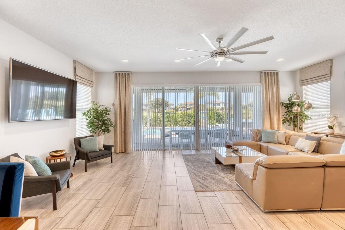 Image 3 of 50 For 1036 Castle Pines Court