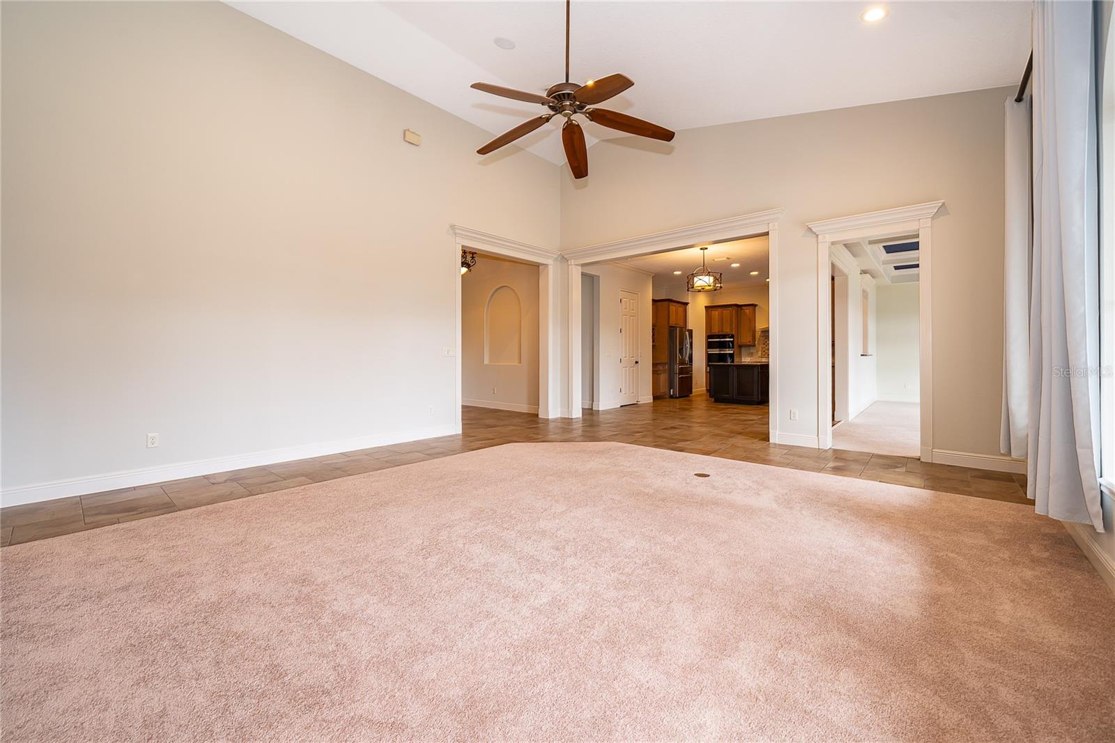 Image 16 of 47 For 7415 Pointe Venezia Drive