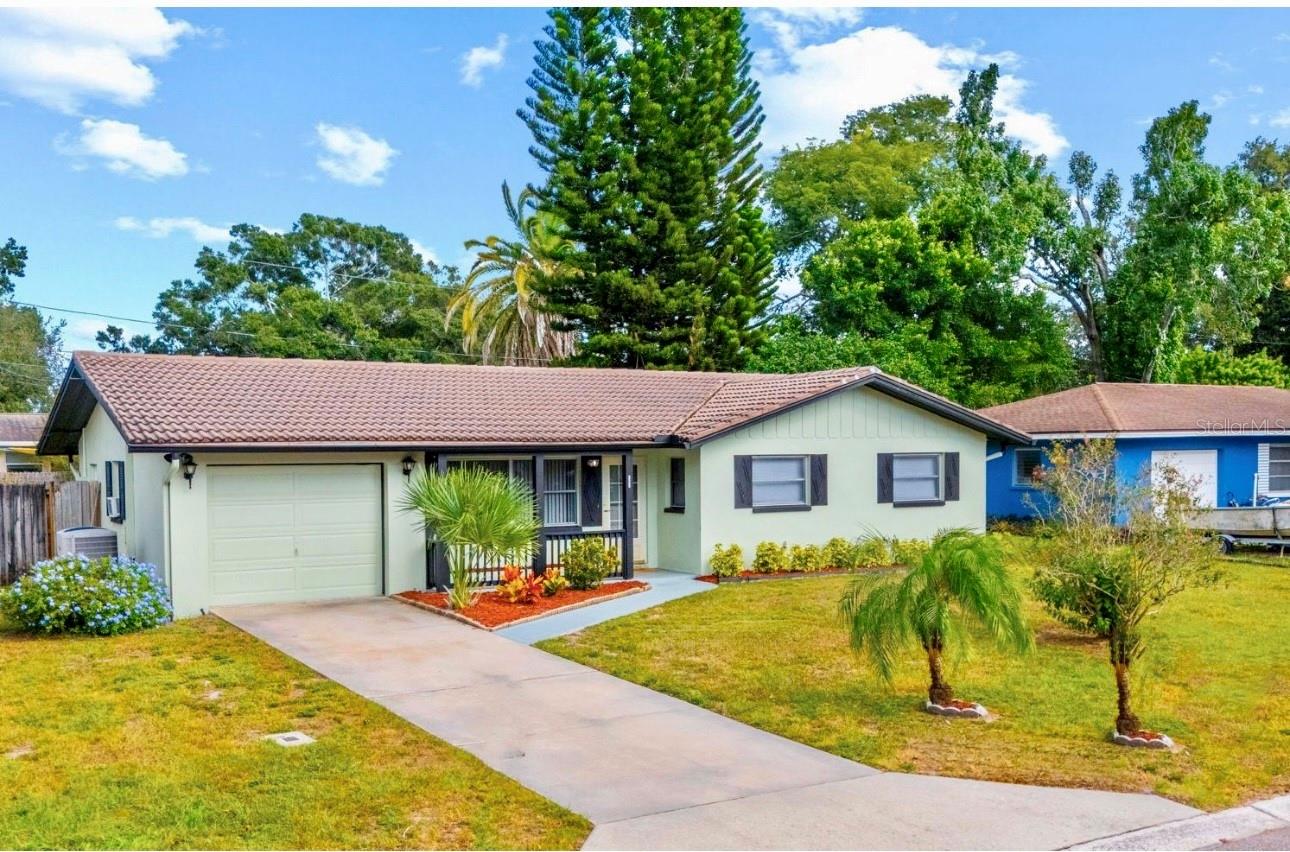 Image 2 of 27 For 1073 Kenwood Drive