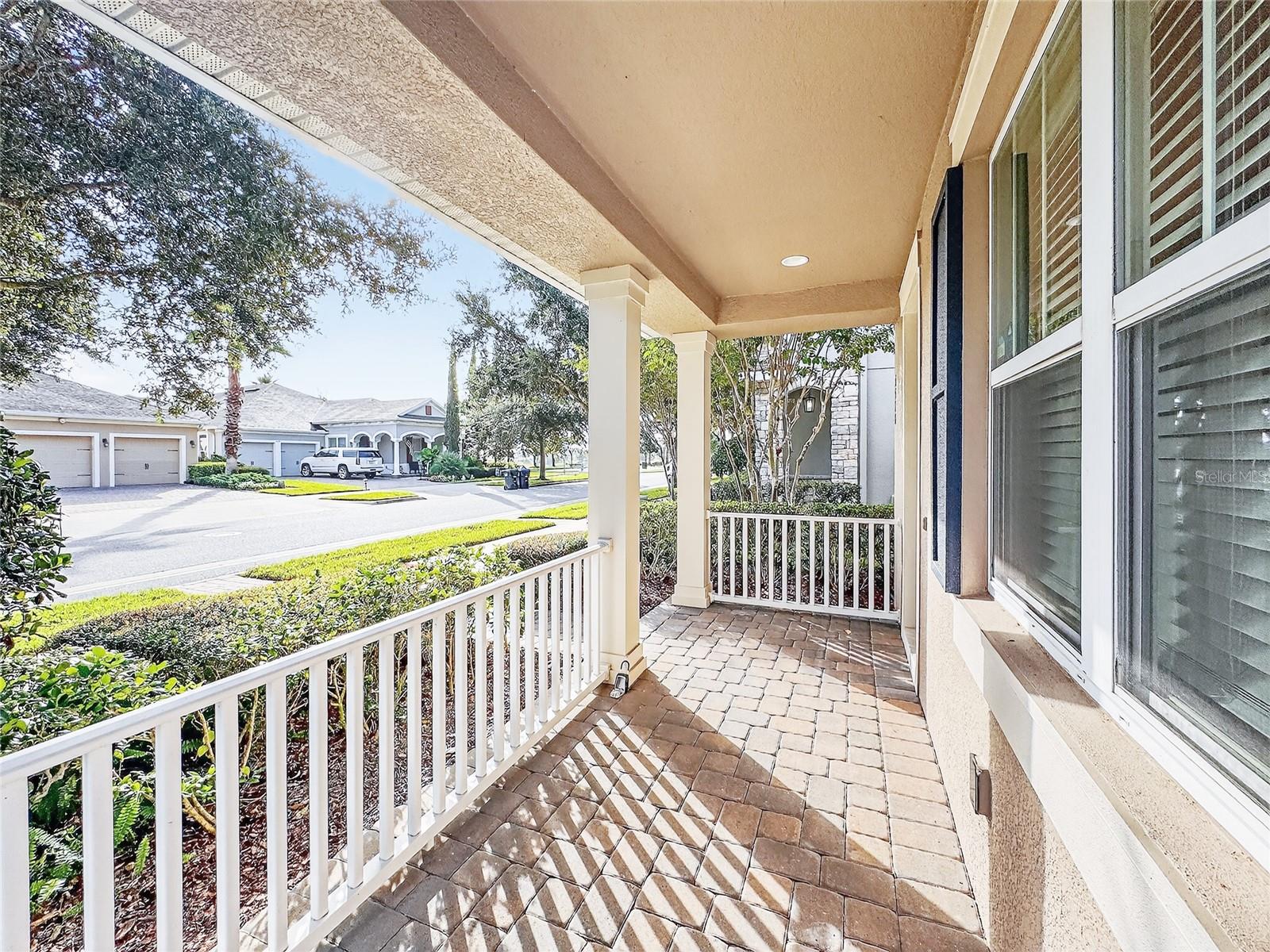 Image 4 of 51 For 5518 Thomas Square Drive