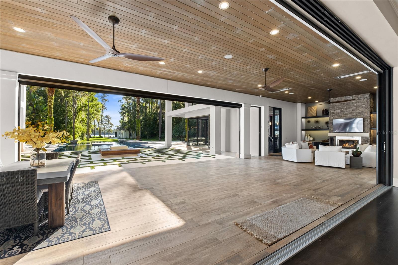 Image 19 of 41 For 4289 Chuluota Road