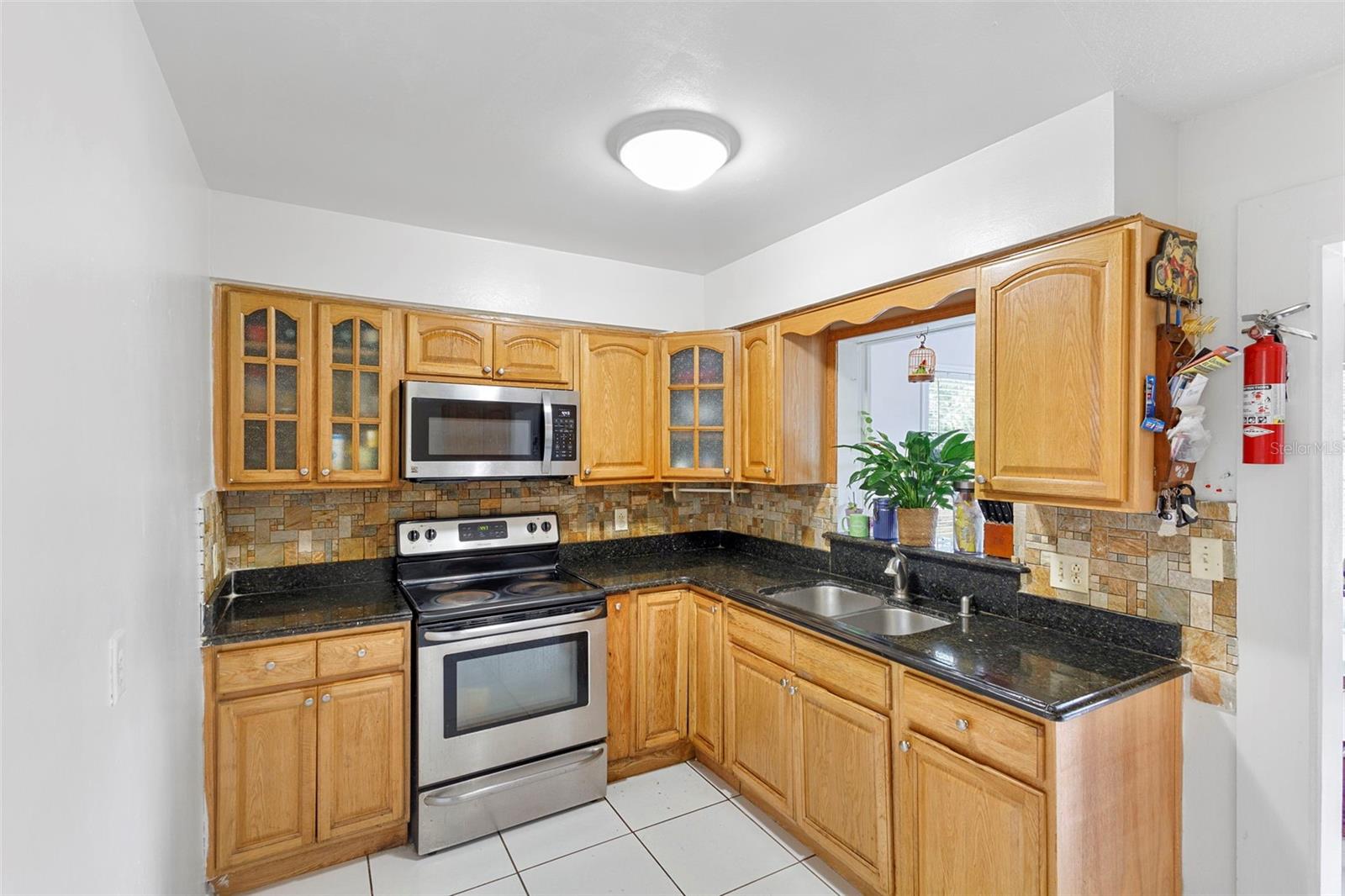 Image 5 of 28 For 8448 Dimare Drive