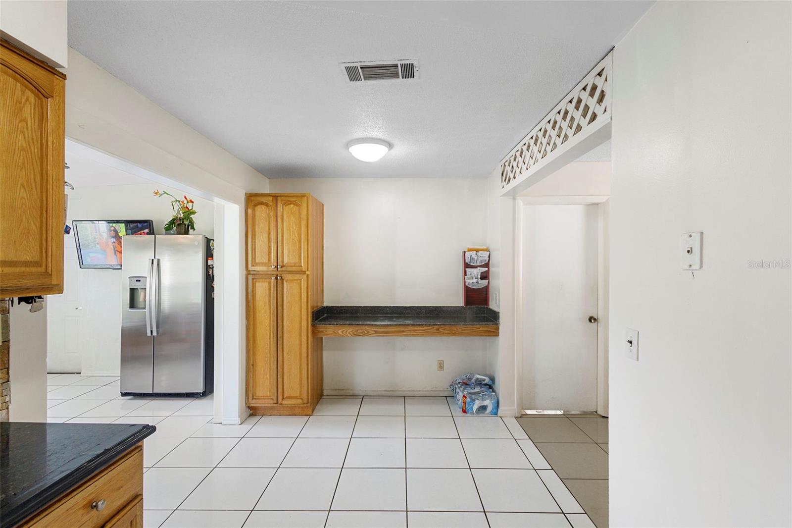 Image 9 of 28 For 8448 Dimare Drive