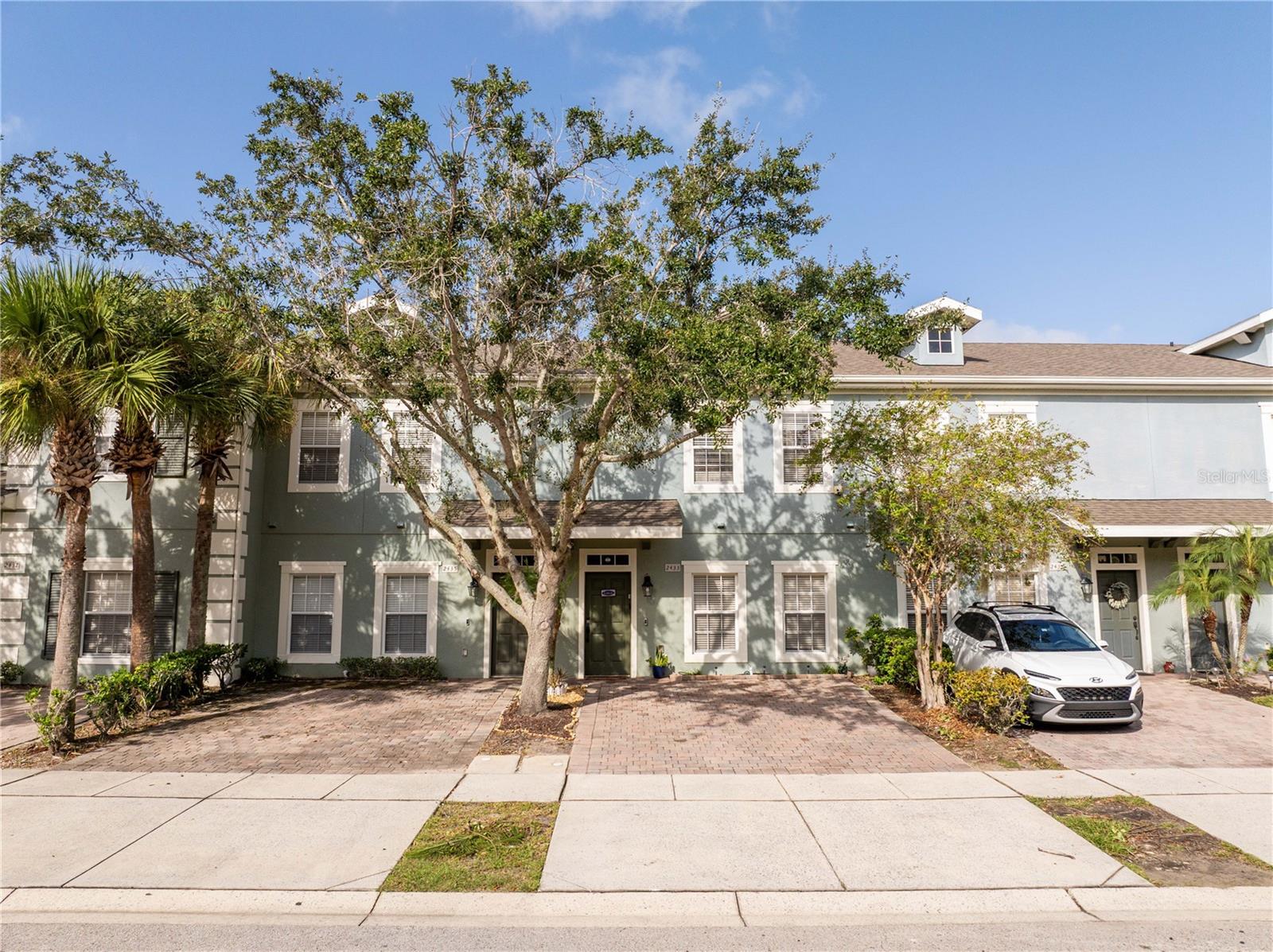 Image 2 of 51 For 2433 Caravelle Circle