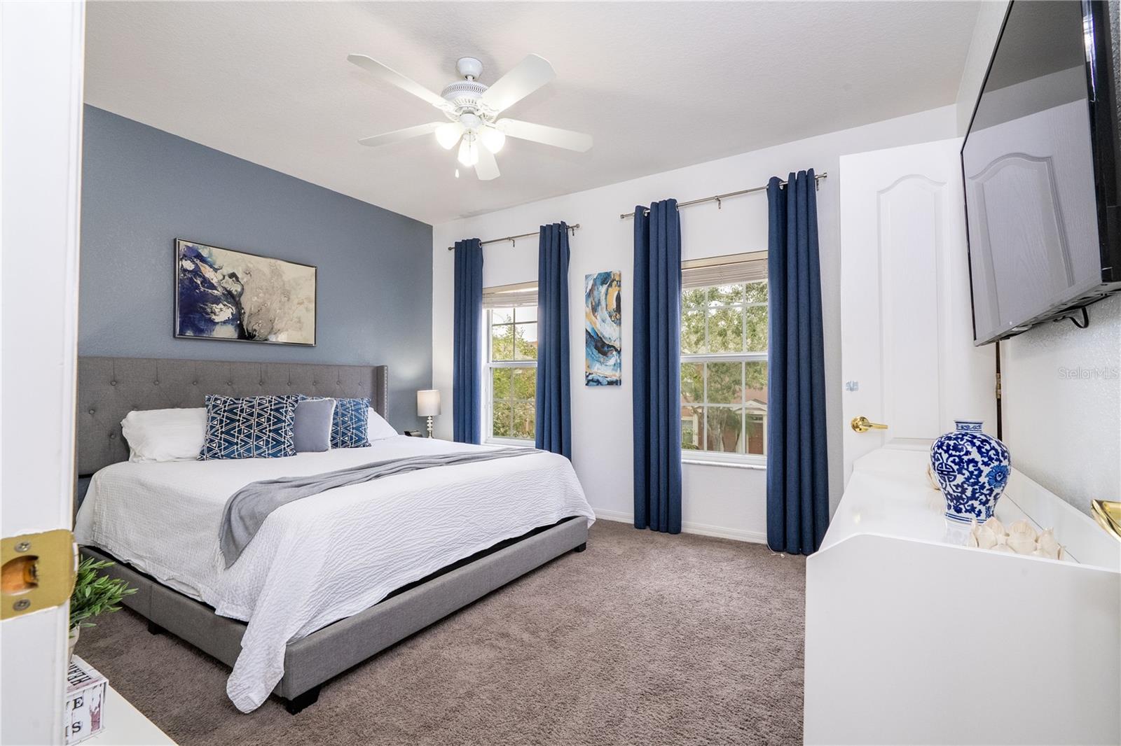 Image 23 of 51 For 2433 Caravelle Circle