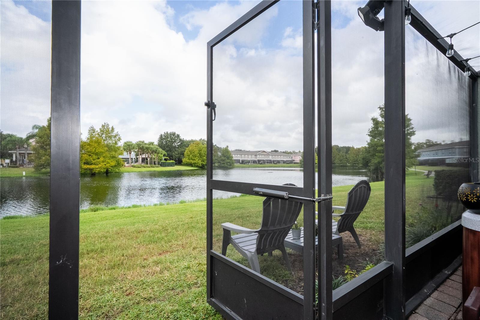 Image 39 of 51 For 2433 Caravelle Circle