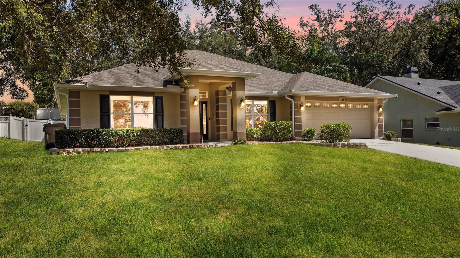 Image 11 of 81 For 11149 Oakshore Lane