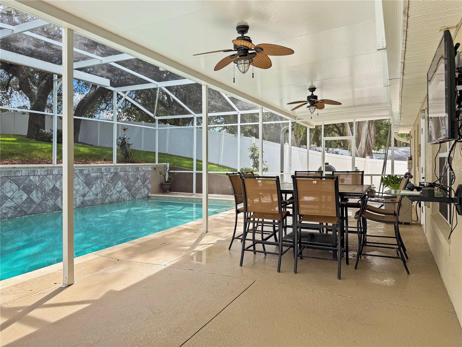 Image 26 of 81 For 11149 Oakshore Lane