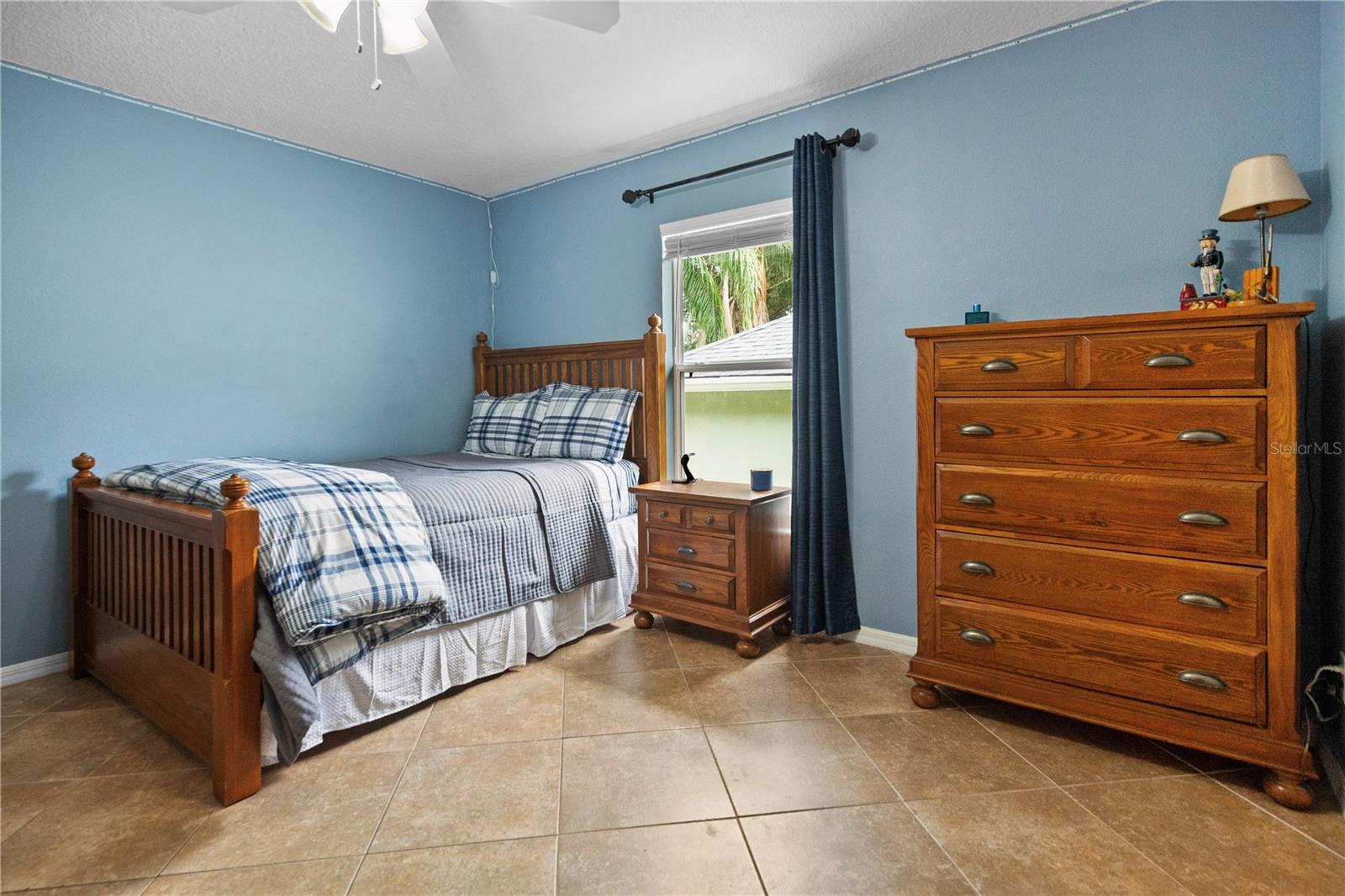 Image 49 of 81 For 11149 Oakshore Lane