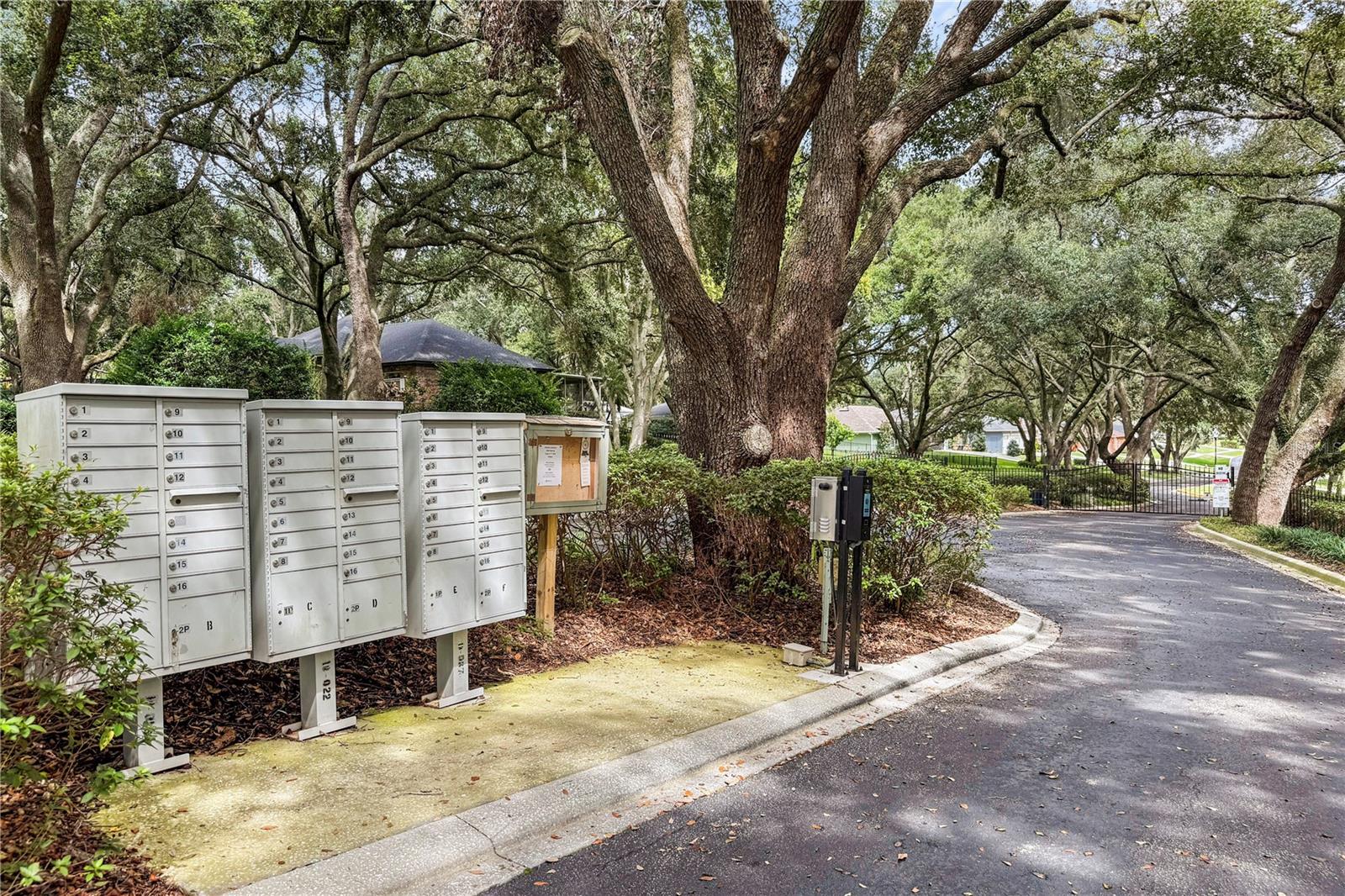 Image 5 of 81 For 11149 Oakshore Lane