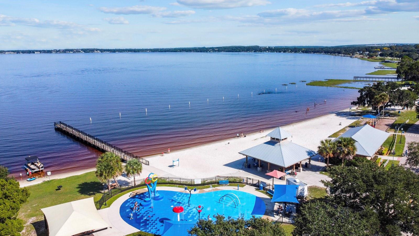 Image 58 of 81 For 11149 Oakshore Lane