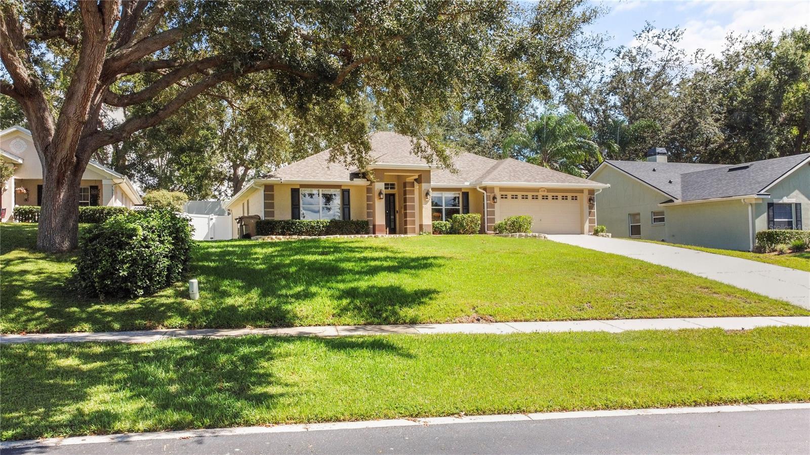 Image 8 of 81 For 11149 Oakshore Lane