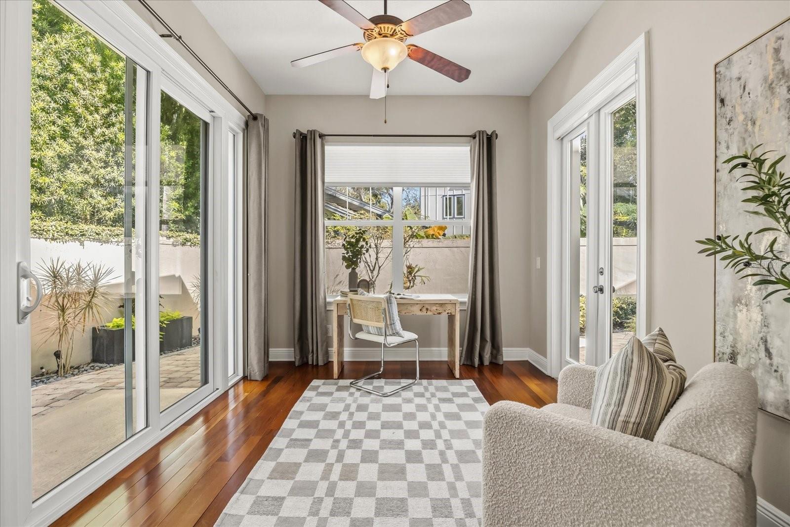 Image 11 of 49 For 451 Fairfax Ave.