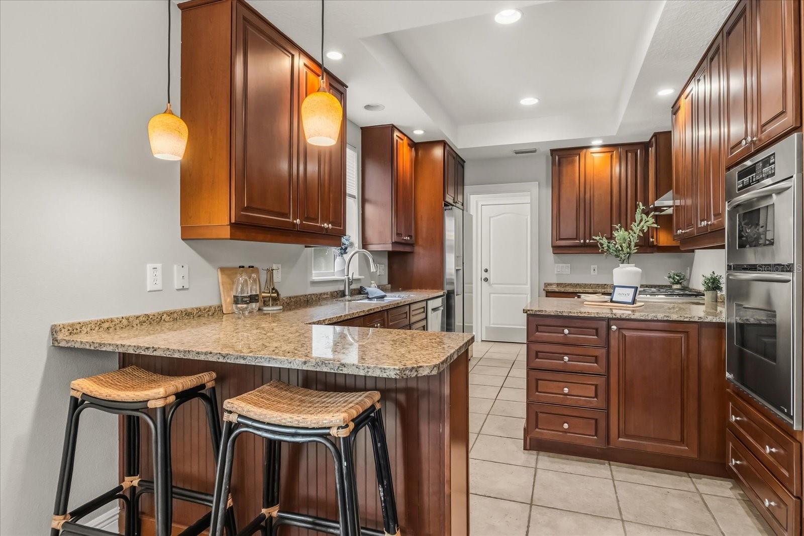 Image 13 of 49 For 451 Fairfax Ave.