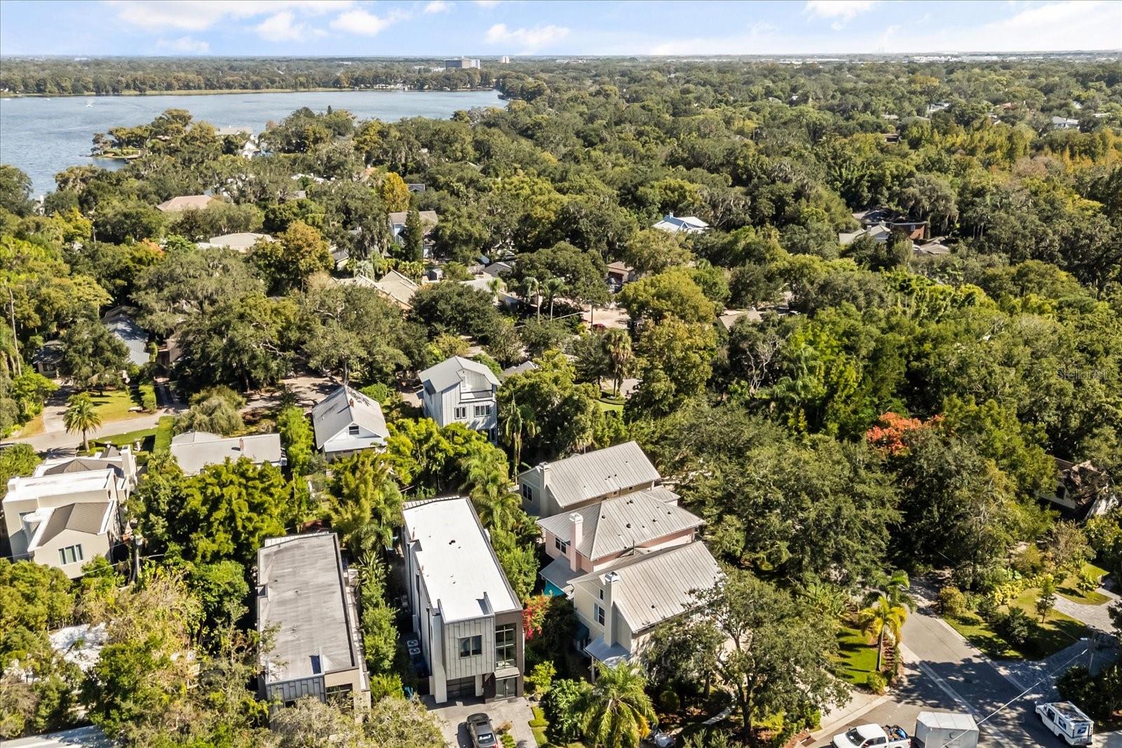 Image 42 of 49 For 451 Fairfax Ave.