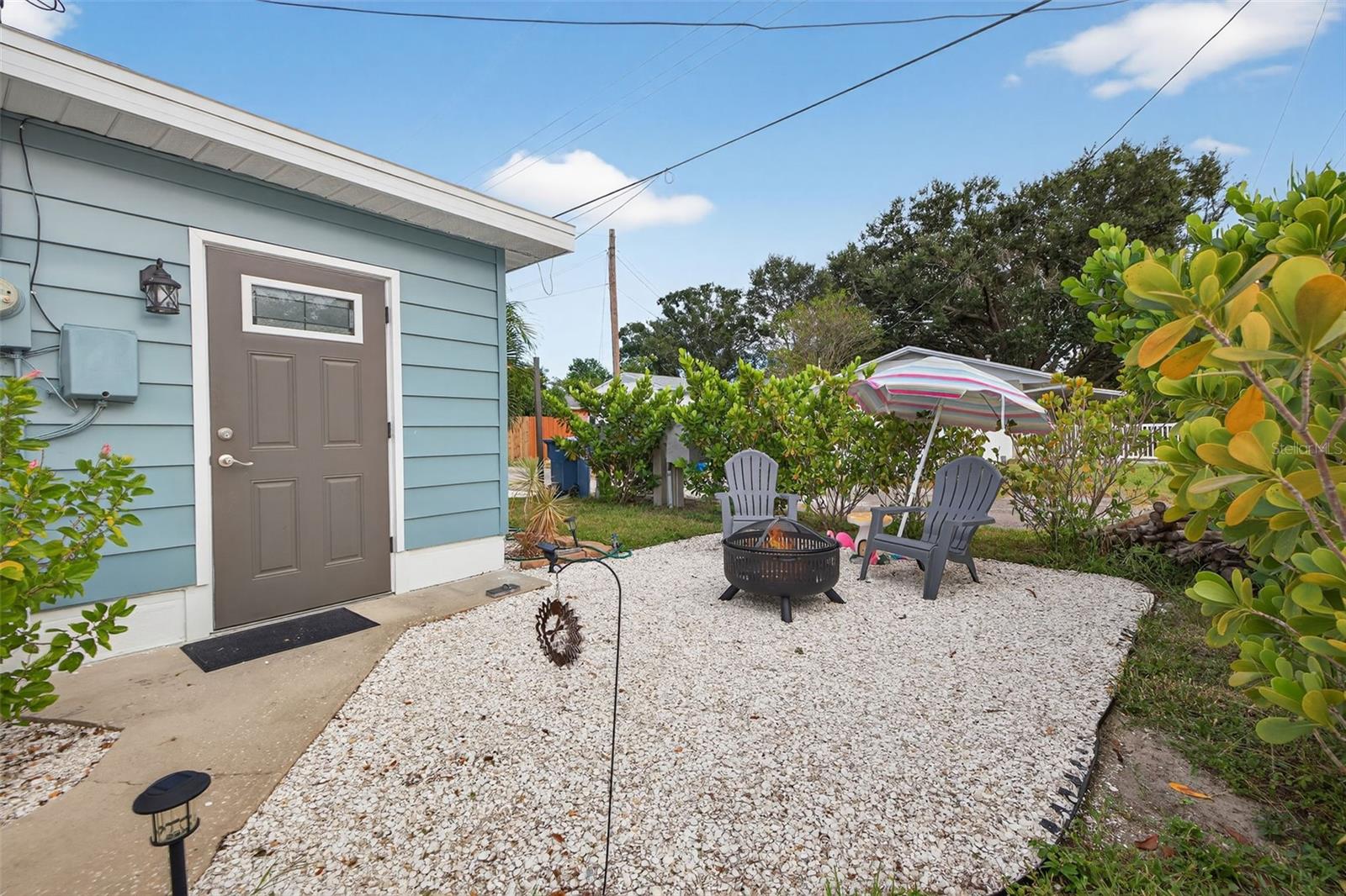 Image 24 of 32 For 825 46th Street N