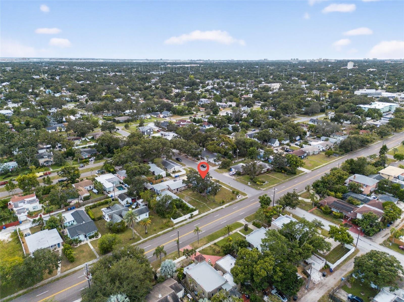Image 30 of 32 For 825 46th Street N