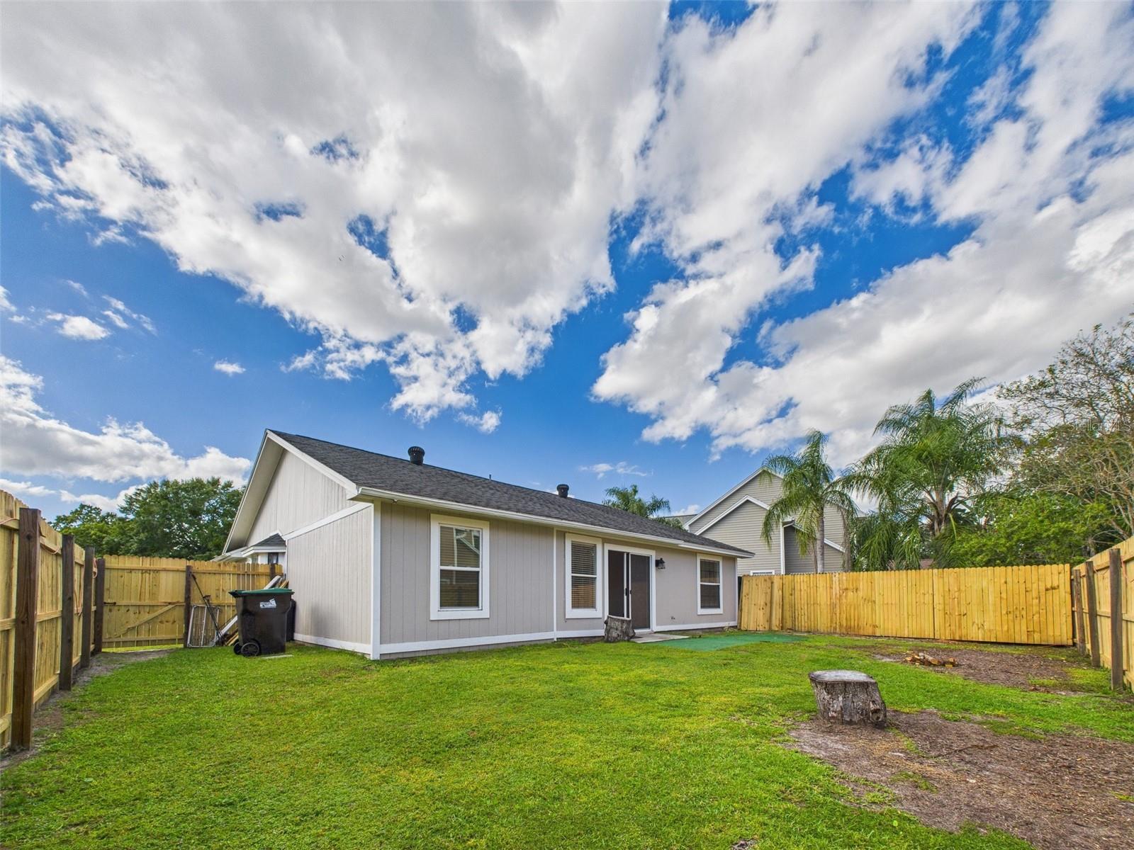 Image 23 of 24 For 125 Spanish Moss Court