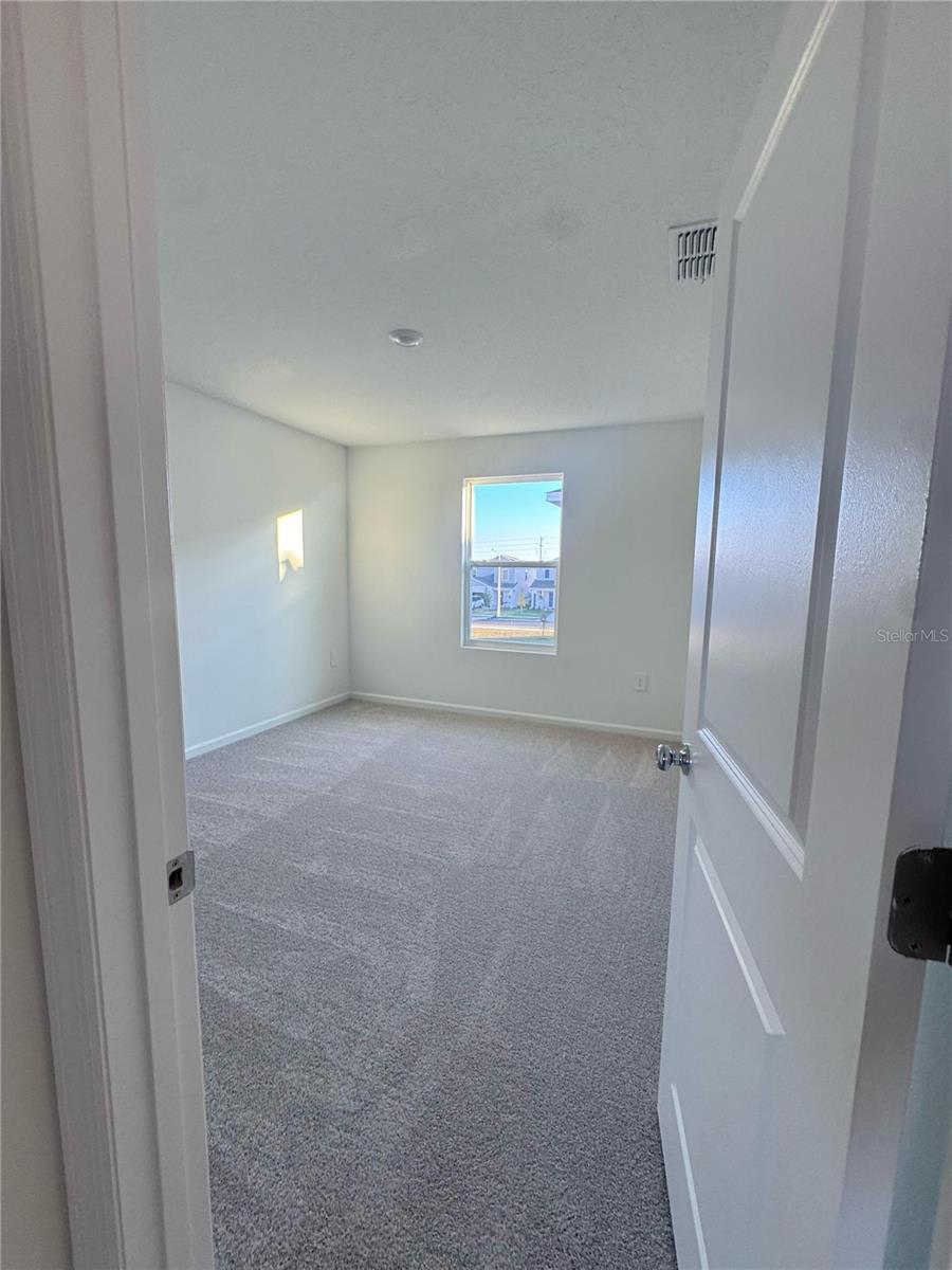 Image 18 of 27 For 2217 Crown Rock Drive