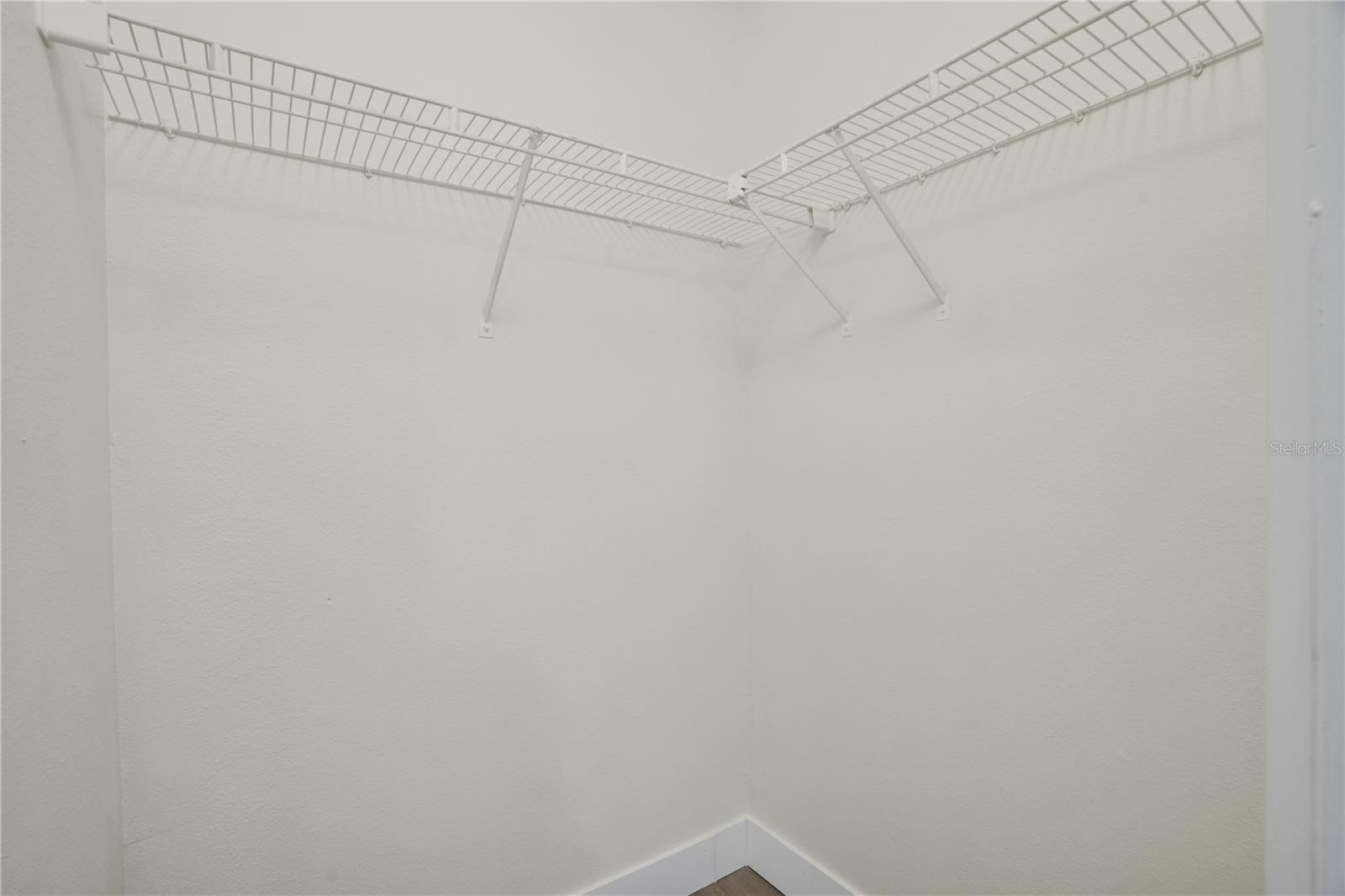 Image 13 of 26 For 3036 Parkway Boulevard 206