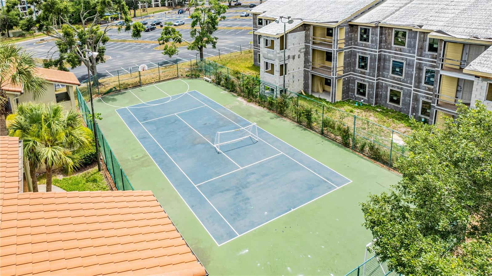 Image 23 of 26 For 3036 Parkway Boulevard 206