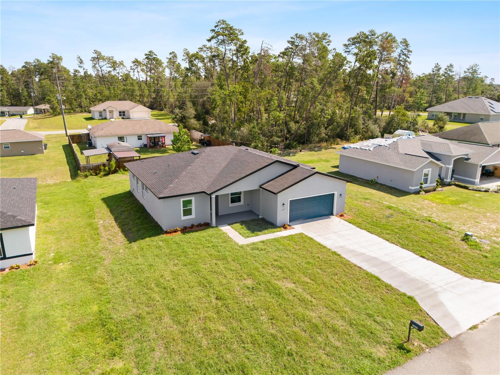 Image 5 of 44 For 5207 165th Street Road