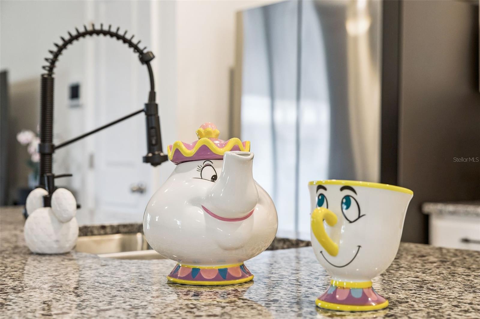 Image 13 of 50 For 12023 Holystone Street