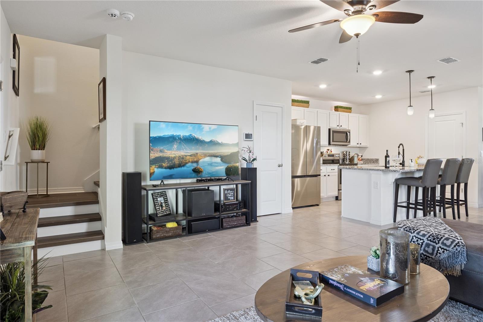 Image 16 of 50 For 12023 Holystone Street