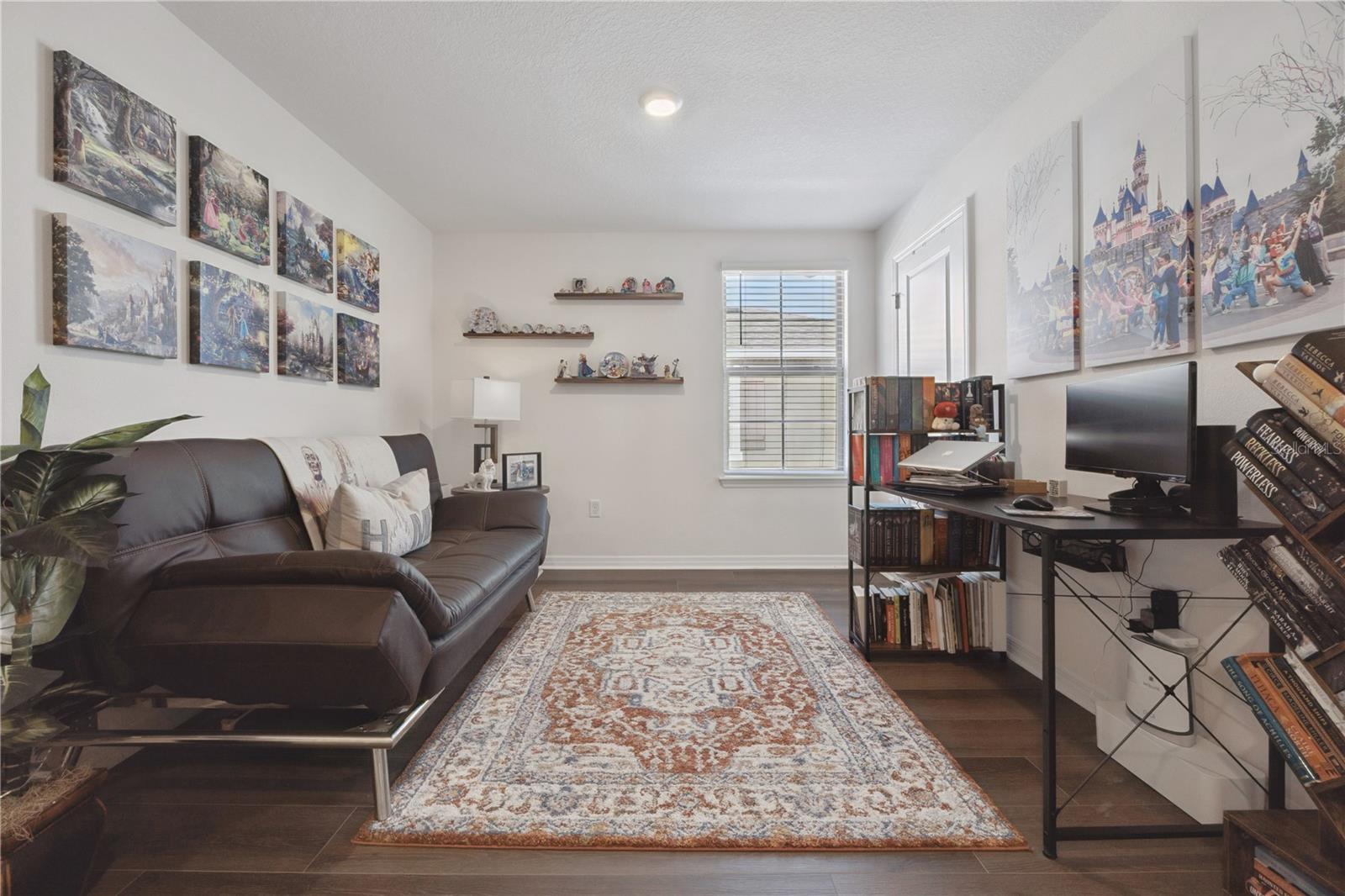 Image 21 of 50 For 12023 Holystone Street