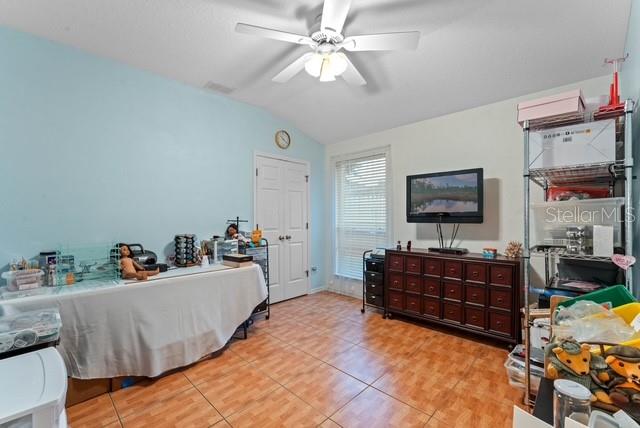 Image 23 of 35 For 8038 Glitter Court