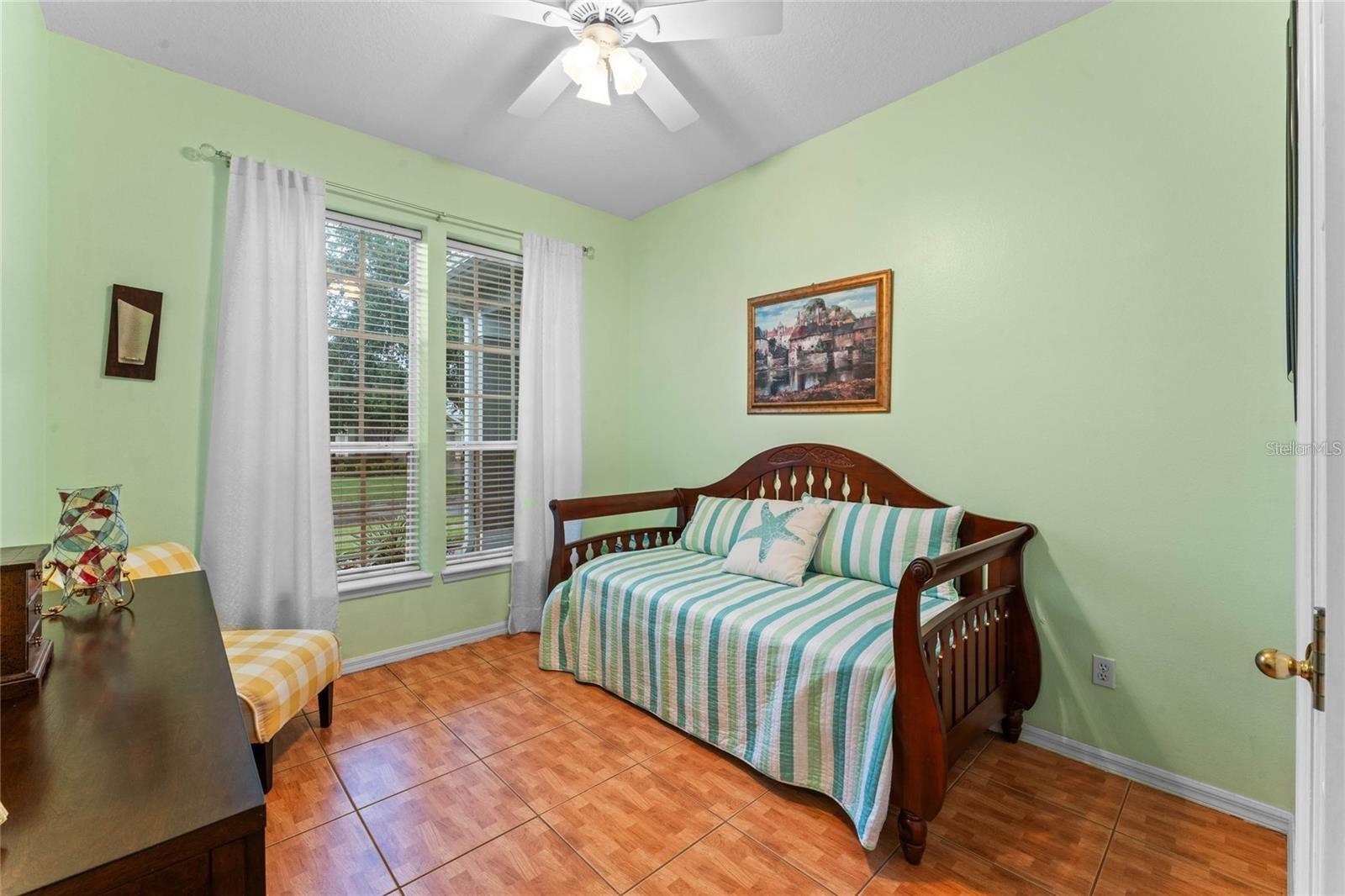 Image 27 of 35 For 8038 Glitter Court