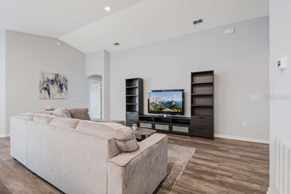 Image 13 of 27 For 616 Vittorio Drive