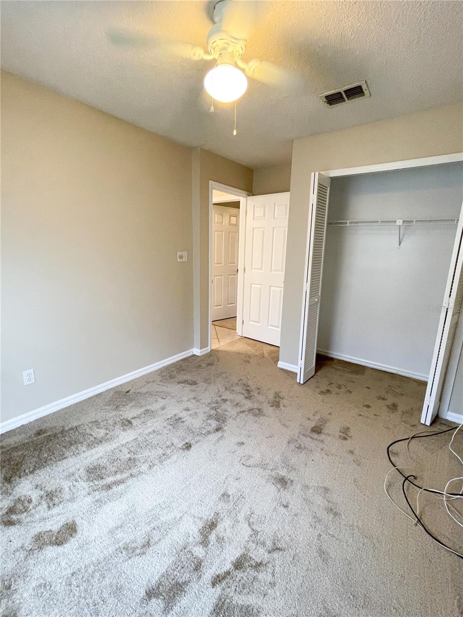 Image 15 of 18 For 10441 Bridlewood Avenue